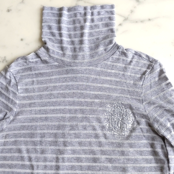 Express Stripe Turtleneck Long Sleeve Top w/Silver Crystal Embroidered Logo. - Picture 4 of 4